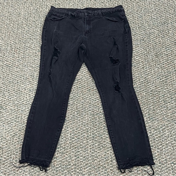 Belle + Skye Black Skinny Distressed Rough Hem Jeans Size 16 Women’s - Picture 1 of 5